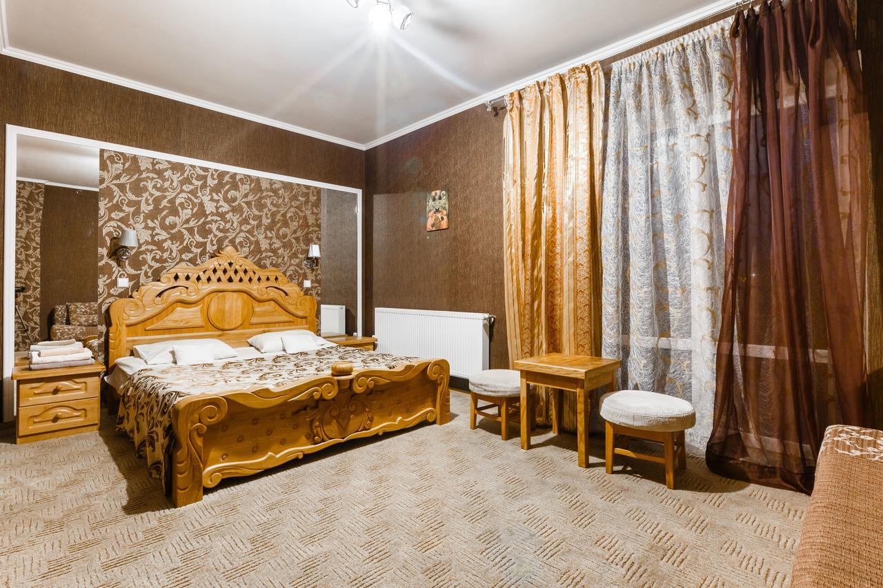 Everest Ivano-Frankivsk Exteriér fotografie